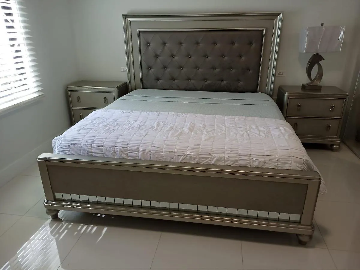 Villa Luxury 2 Bedroom Rooftop Pool View Unit #3 Falmouth Jamaica